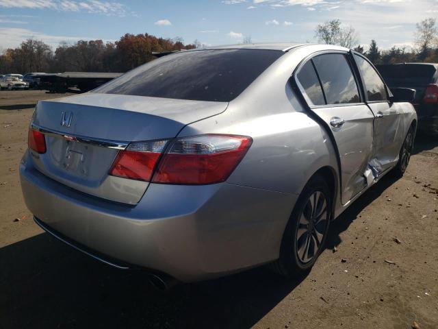 Photo 3 VIN: 1HGCR2F31DA095069 - HONDA ACCORD LX 