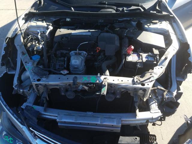 Photo 6 VIN: 1HGCR2F31DA102912 - HONDA ACCORD LX 