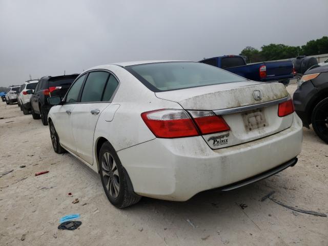 Photo 2 VIN: 1HGCR2F31DA117569 - HONDA ACCORD LX 