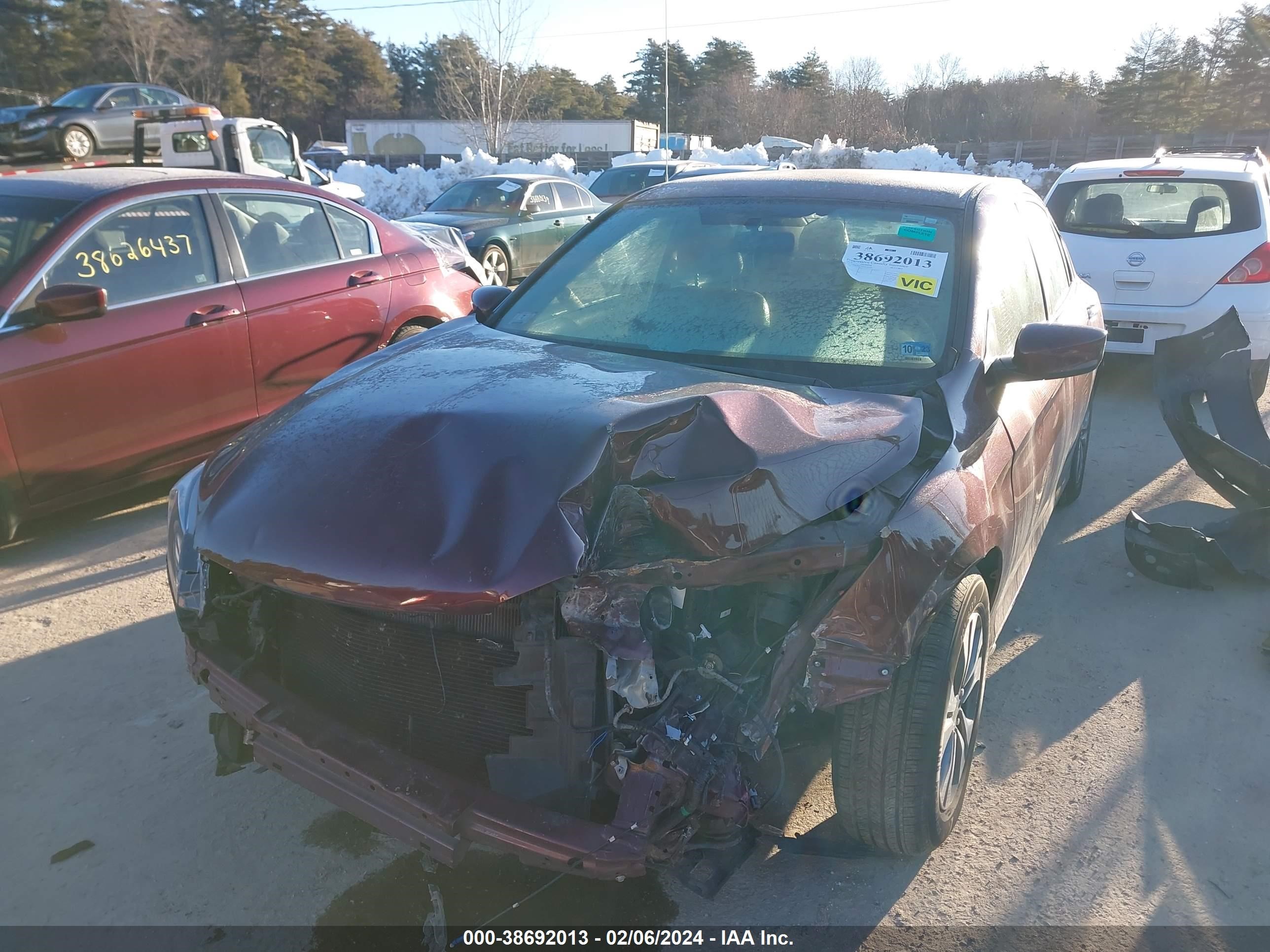 Photo 1 VIN: 1HGCR2F31DA126191 - HONDA ACCORD 