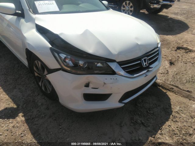 Photo 5 VIN: 1HGCR2F31DA146781 - HONDA ACCORD SDN 