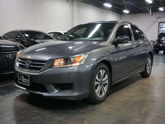 Photo 1 VIN: 1HGCR2F31EA080086 - HONDA ACCORD SEDAN 