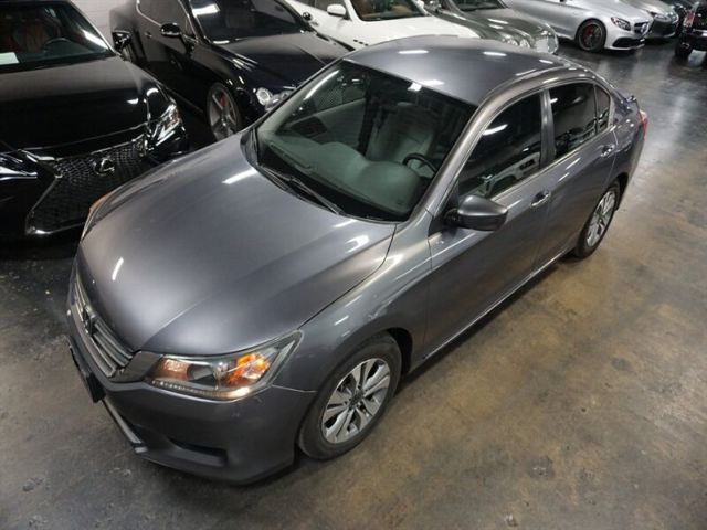 Photo 2 VIN: 1HGCR2F31EA080086 - HONDA ACCORD SEDAN 