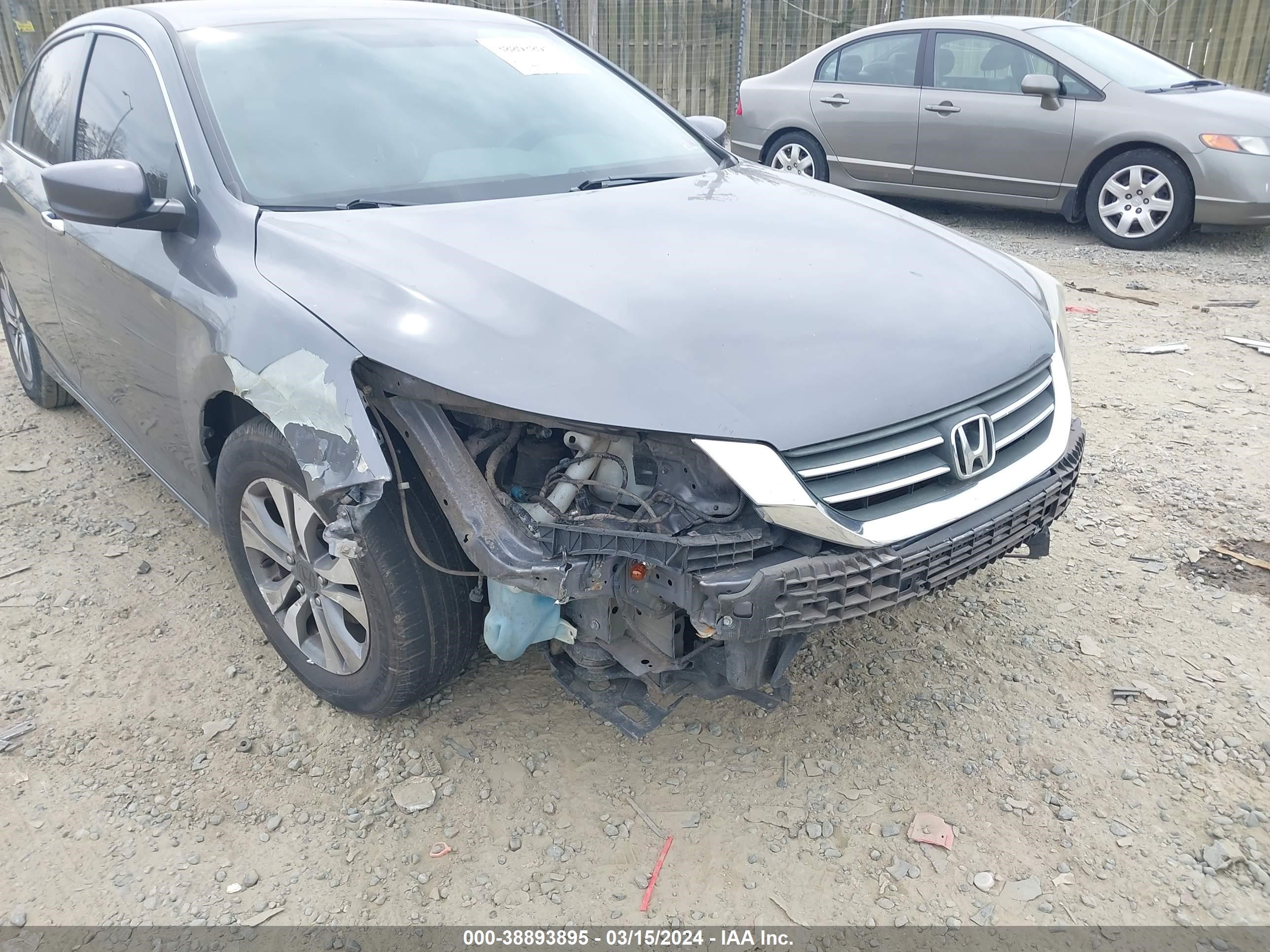 Photo 5 VIN: 1HGCR2F31EA090830 - HONDA ACCORD 