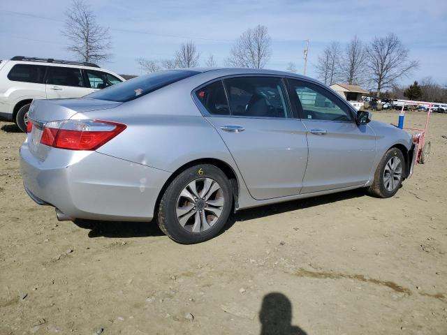 Photo 2 VIN: 1HGCR2F31EA122238 - HONDA ACCORD LX 