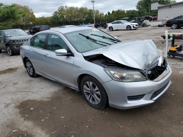 Photo 3 VIN: 1HGCR2F31EA185808 - HONDA ACCORD LX 