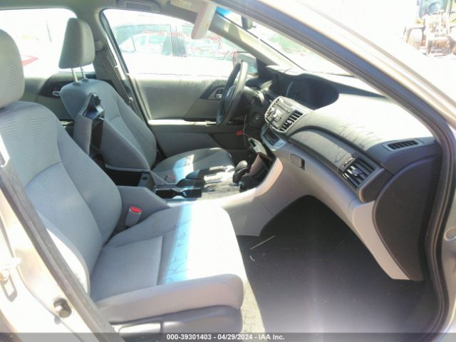 Photo 4 VIN: 1HGCR2F31EA203420 - HONDA ACCORD 