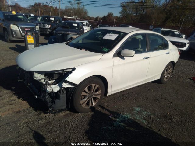 Photo 1 VIN: 1HGCR2F31EA206205 - HONDA ACCORD SEDAN 