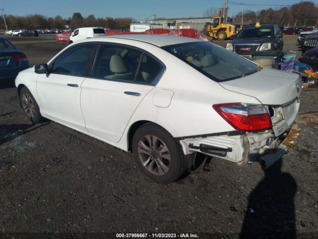 Photo 2 VIN: 1HGCR2F31EA206205 - HONDA ACCORD SEDAN 