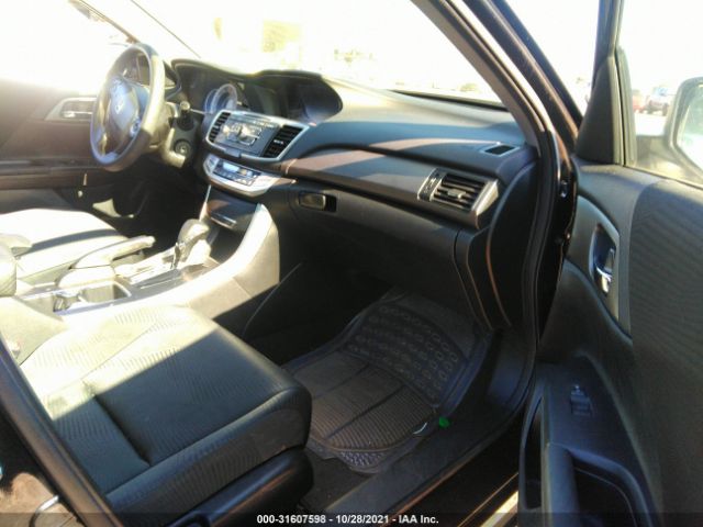 Photo 4 VIN: 1HGCR2F31EA211355 - HONDA ACCORD SEDAN 