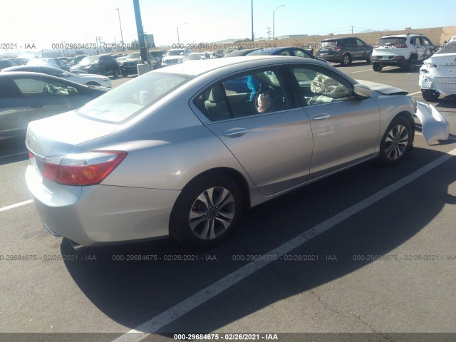 Photo 3 VIN: 1HGCR2F31EA211808 - HONDA ACCORD SEDAN 