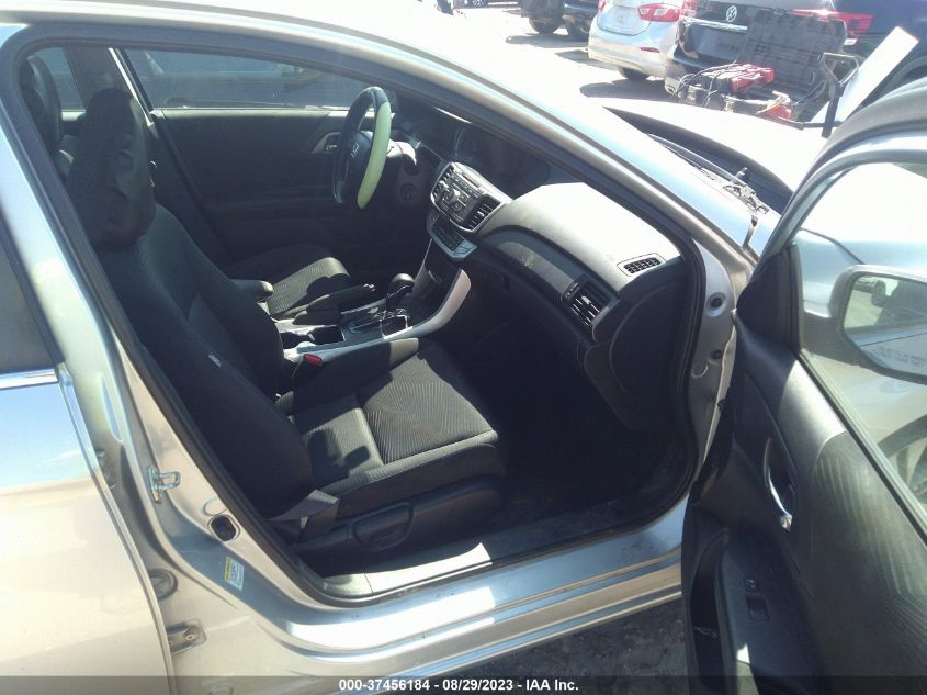 Photo 4 VIN: 1HGCR2F31EA221707 - HONDA ACCORD 