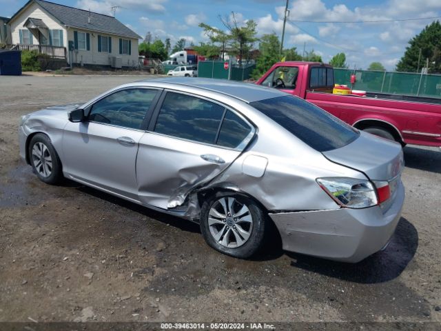 Photo 2 VIN: 1HGCR2F31EA254304 - HONDA ACCORD 