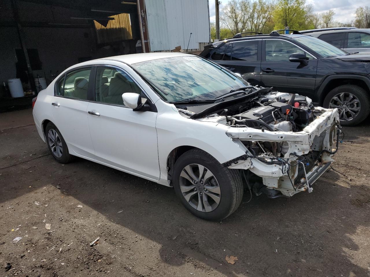 Photo 3 VIN: 1HGCR2F31EA267859 - HONDA ACCORD 