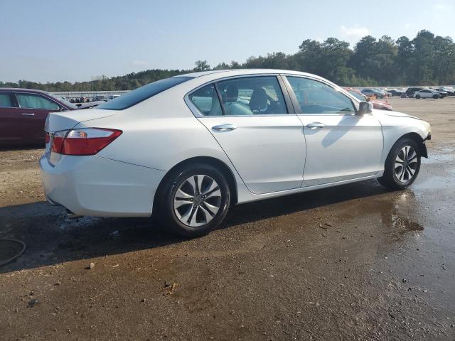 Photo 2 VIN: 1HGCR2F31FA002411 - HONDA ACCORD LX 