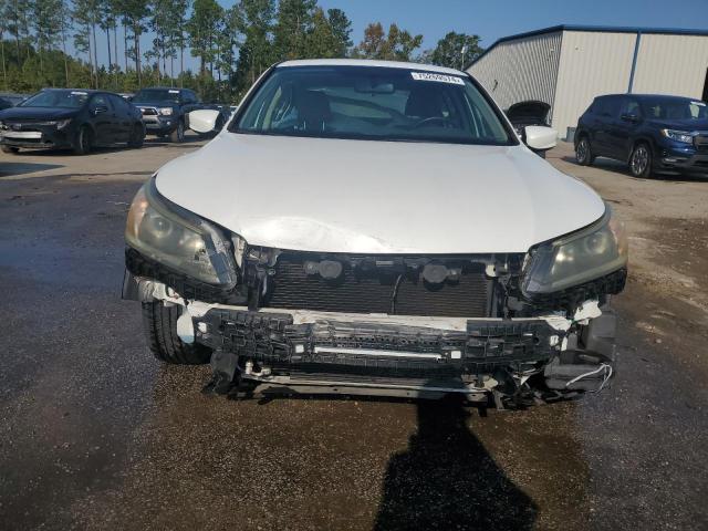 Photo 4 VIN: 1HGCR2F31FA002411 - HONDA ACCORD LX 