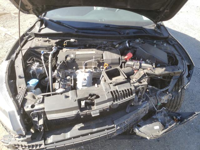 Photo 6 VIN: 1HGCR2F31FA023551 - HONDA ACCORD LX 