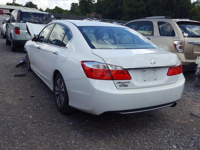 Photo 2 VIN: 1HGCR2F31FA043802 - HONDA ACCORD LX 