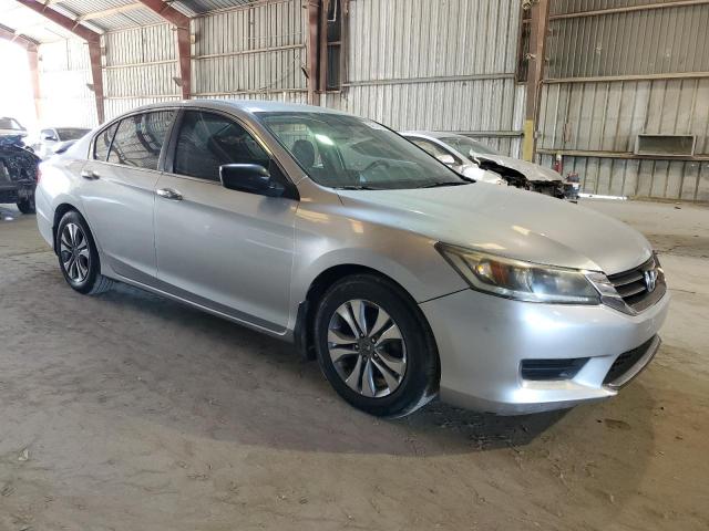 Photo 3 VIN: 1HGCR2F31FA090103 - HONDA ACCORD 