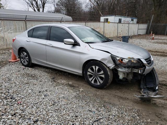 Photo 3 VIN: 1HGCR2F31FA090604 - HONDA ACCORD 