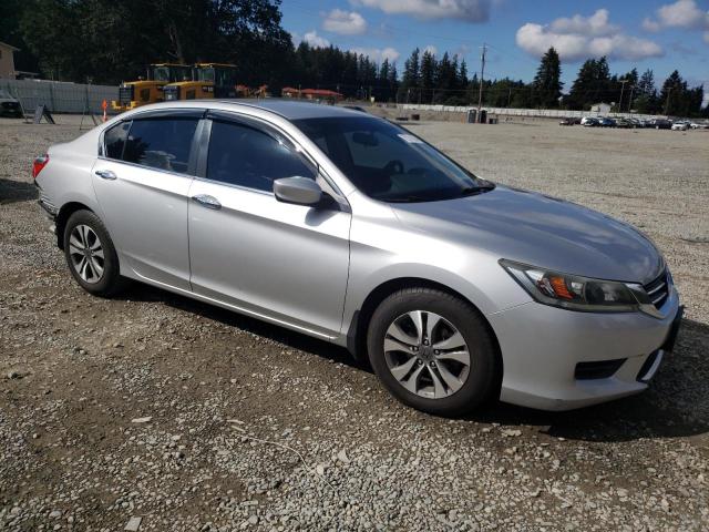 Photo 3 VIN: 1HGCR2F31FA093793 - HONDA ACCORD LX 