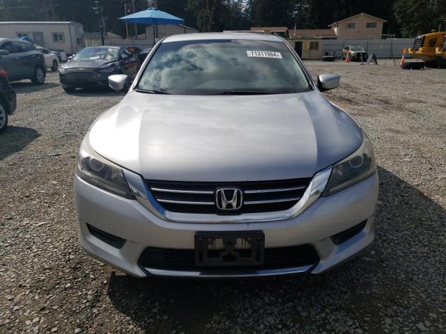 Photo 4 VIN: 1HGCR2F31FA093793 - HONDA ACCORD LX 