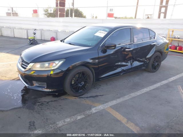 Photo 1 VIN: 1HGCR2F31FA105229 - HONDA ACCORD 