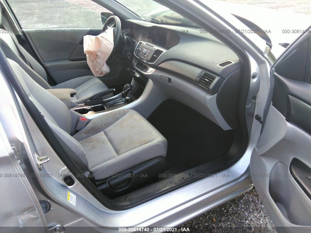 Photo 4 VIN: 1HGCR2F31FA106204 - HONDA ACCORD SEDAN 