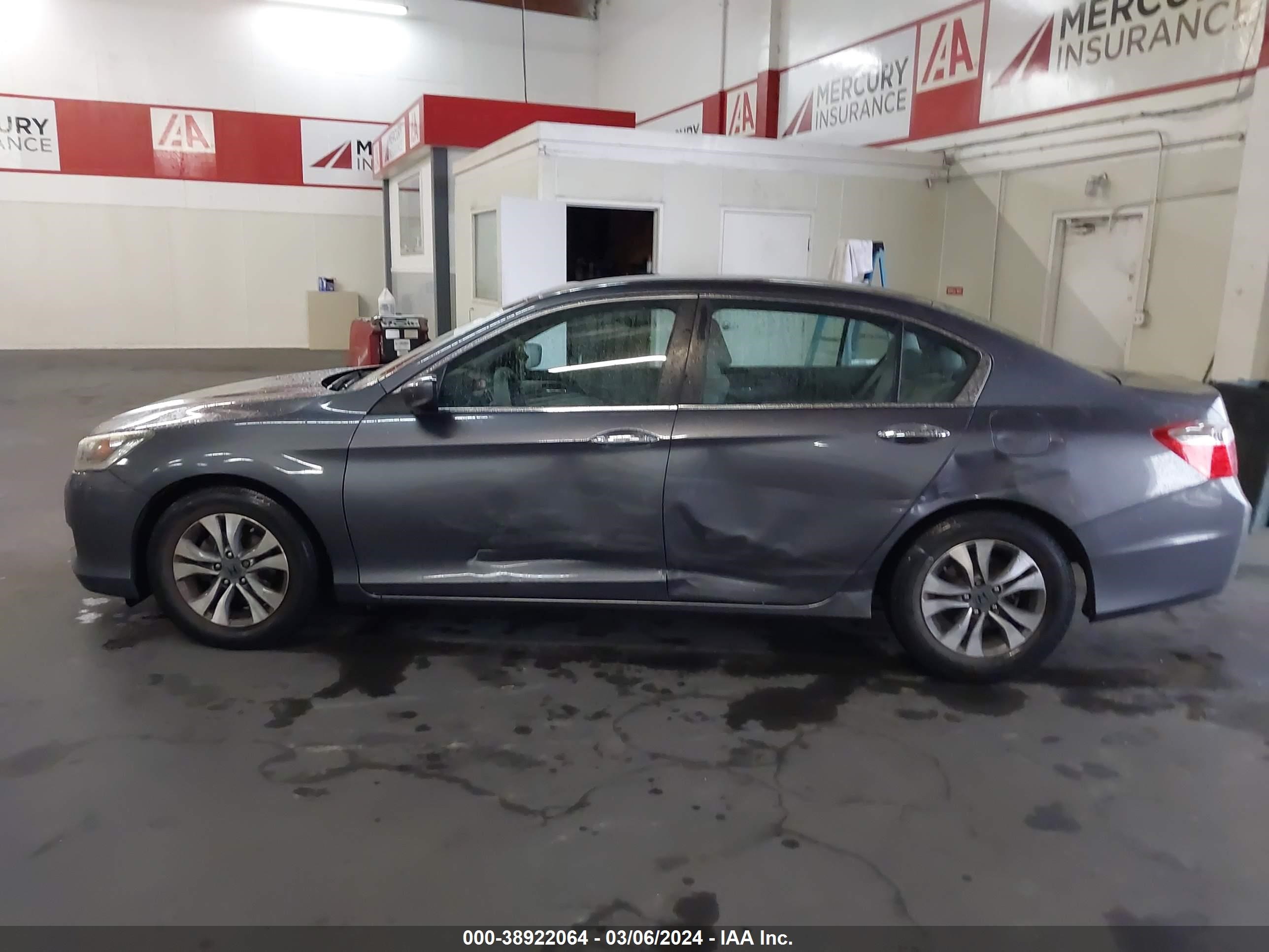 Photo 13 VIN: 1HGCR2F31FA132236 - HONDA ACCORD 