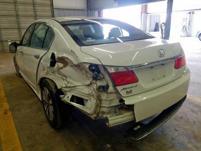 Photo 2 VIN: 1HGCR2F31FA133368 - HONDA ACCORD LX 