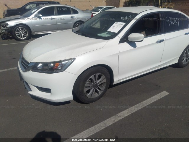 Photo 1 VIN: 1HGCR2F31FA146461 - HONDA ACCORD SEDAN 