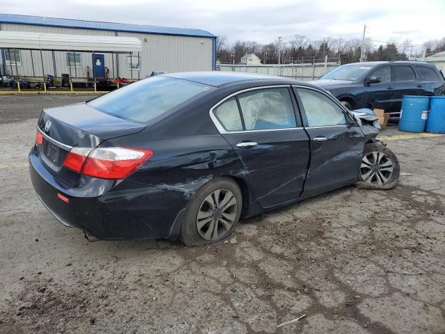 Photo 2 VIN: 1HGCR2F31FA164586 - HONDA ACCORD LX 