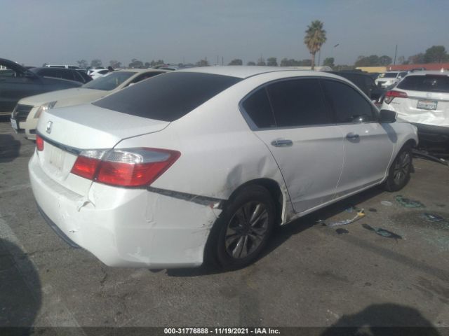 Photo 3 VIN: 1HGCR2F31FA204102 - HONDA ACCORD SEDAN 