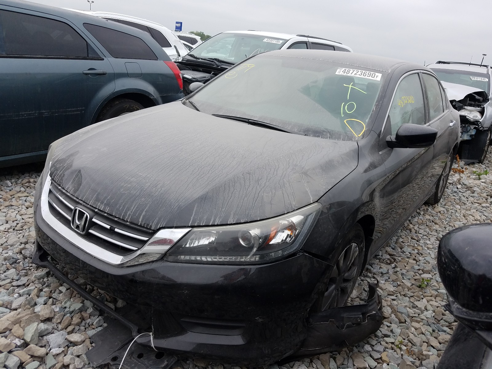 Photo 1 VIN: 1HGCR2F31FA215343 - HONDA ACCORD LX 