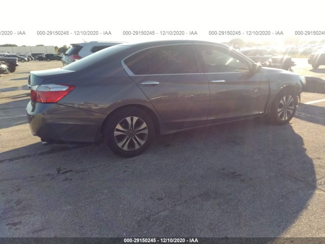 Photo 3 VIN: 1HGCR2F31FA222325 - HONDA ACCORD SEDAN 