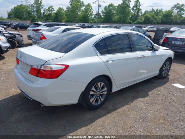 Photo 3 VIN: 1HGCR2F31FA231574 - HONDA ACCORD 