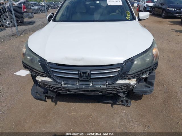 Photo 5 VIN: 1HGCR2F31FA231574 - HONDA ACCORD 