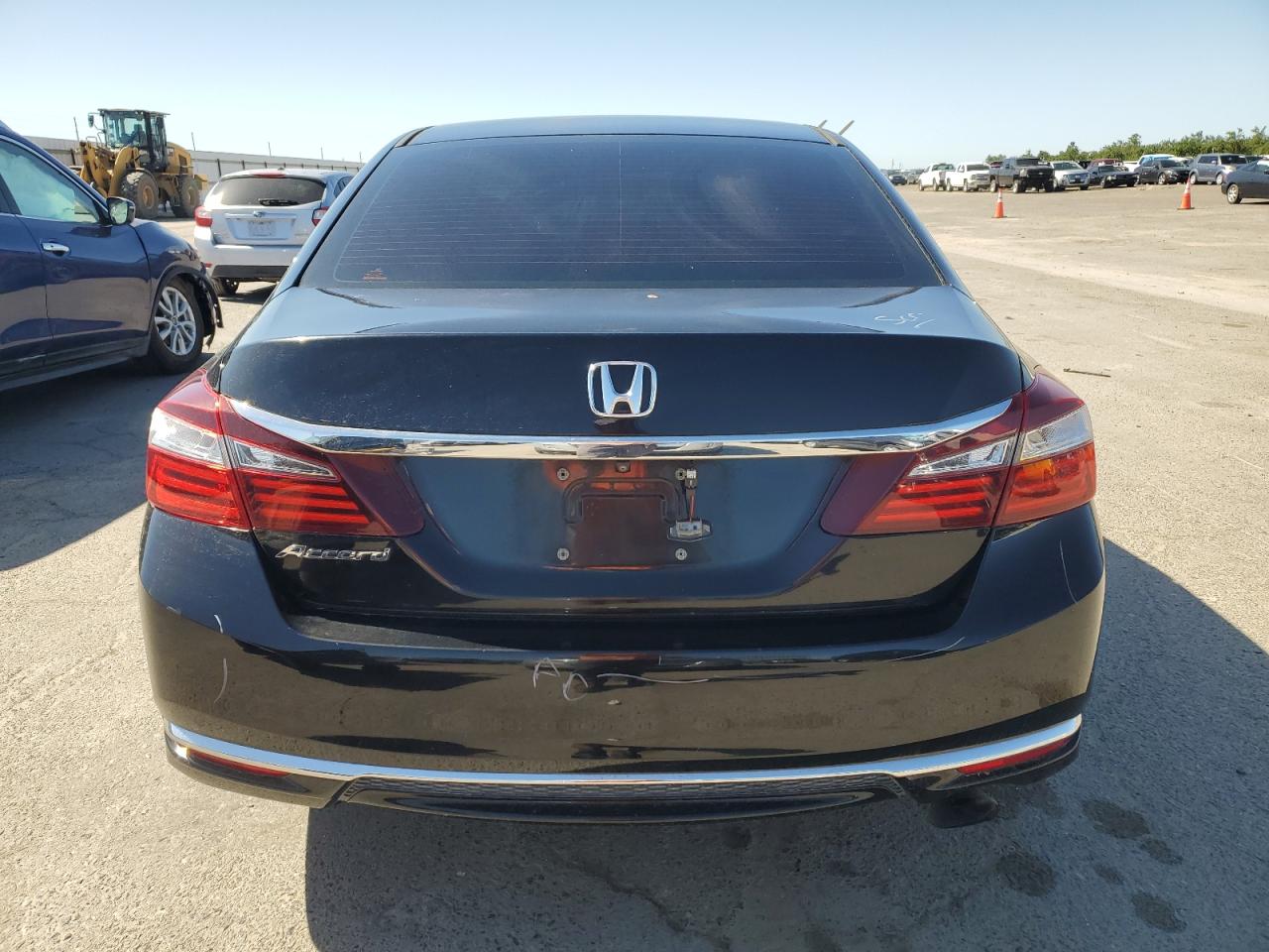 Photo 5 VIN: 1HGCR2F31GA030453 - HONDA ACCORD 