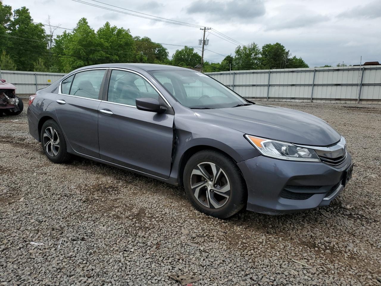 Photo 3 VIN: 1HGCR2F31GA111775 - HONDA ACCORD 