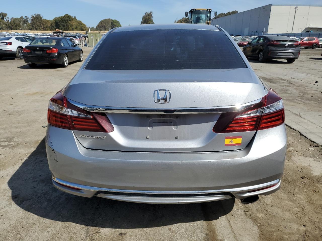 Photo 5 VIN: 1HGCR2F31GA167215 - HONDA ACCORD 