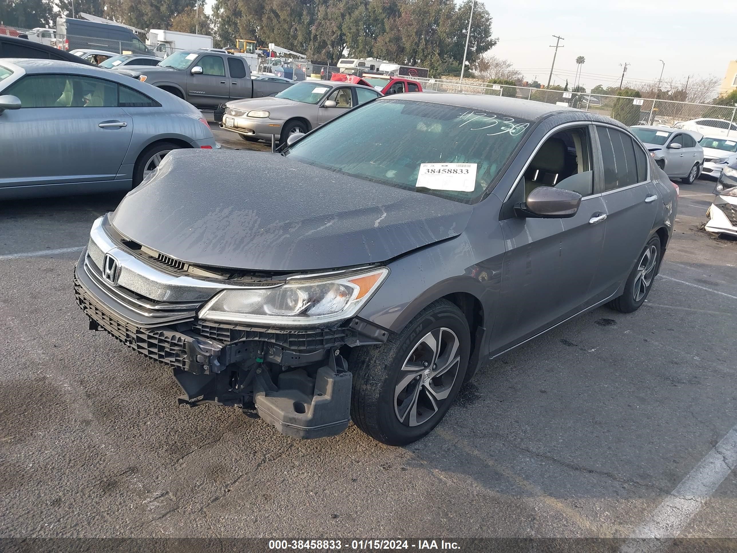 Photo 1 VIN: 1HGCR2F31GA167330 - HONDA ACCORD 