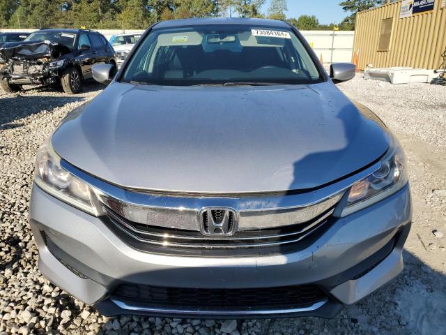 Photo 4 VIN: 1HGCR2F31GA174326 - HONDA ACCORD LX 