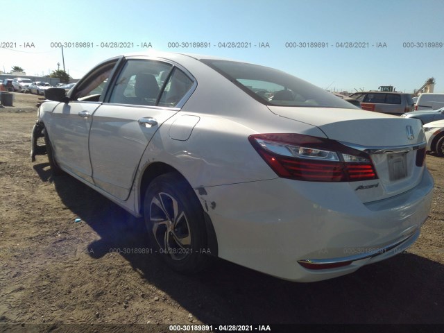 Photo 2 VIN: 1HGCR2F31GA185374 - HONDA ACCORD SEDAN 