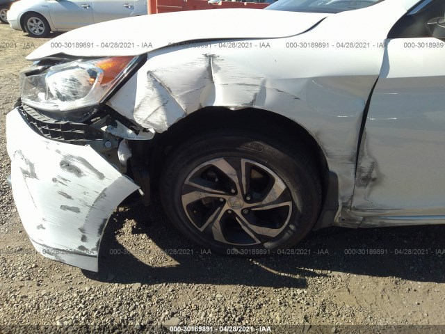 Photo 5 VIN: 1HGCR2F31GA185374 - HONDA ACCORD SEDAN 