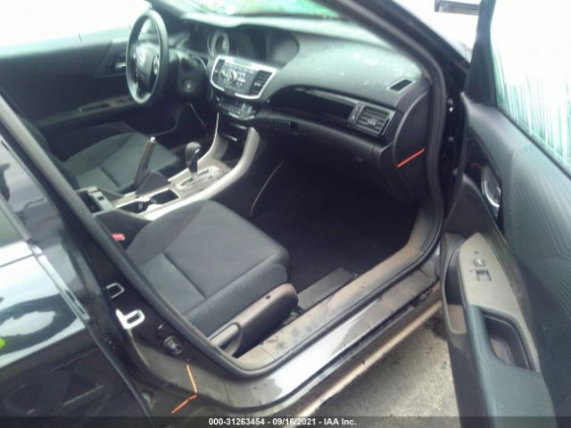 Photo 4 VIN: 1HGCR2F31GA207471 - HONDA ACCORD SEDAN 