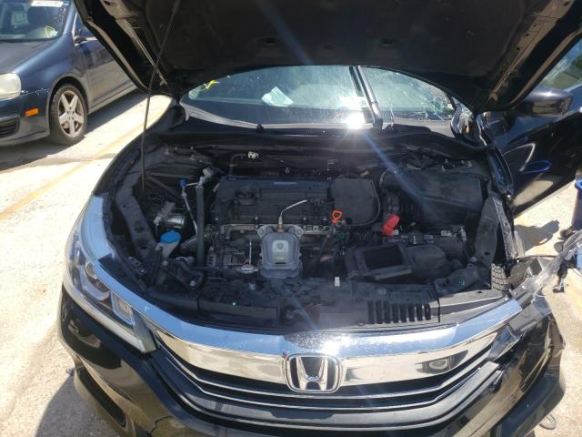 Photo 6 VIN: 1HGCR2F31GA211469 - HONDA ACCORD LX 