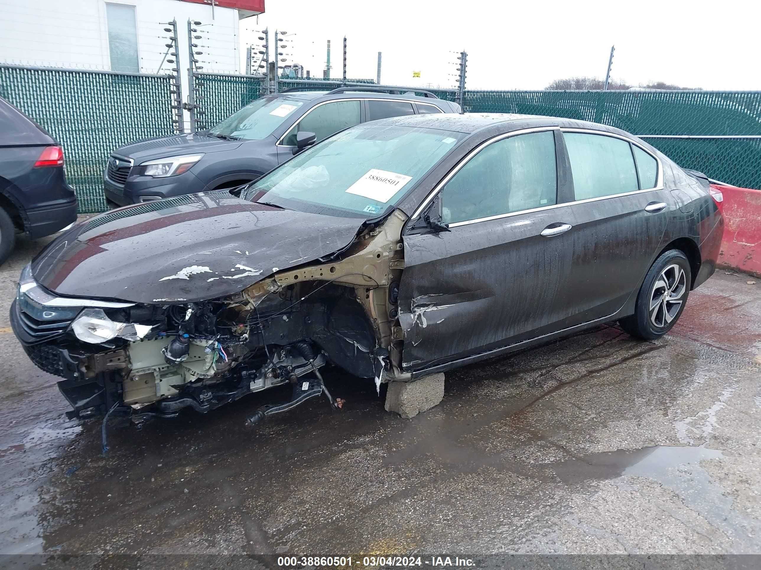 Photo 1 VIN: 1HGCR2F31GA216378 - HONDA ACCORD 