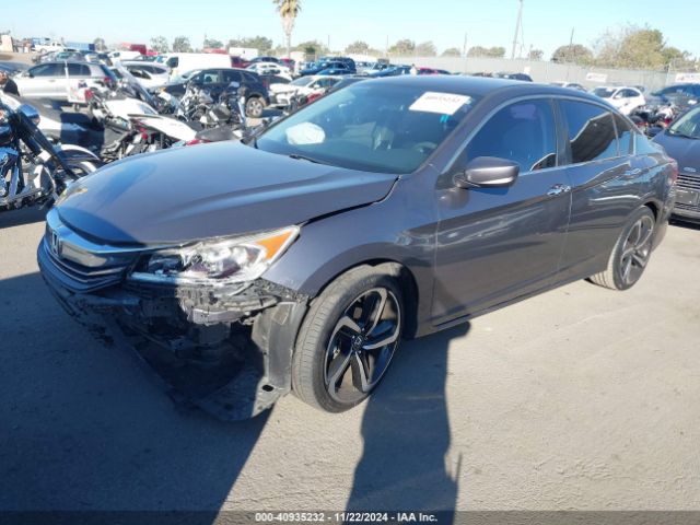 Photo 1 VIN: 1HGCR2F31HA056004 - HONDA ACCORD 