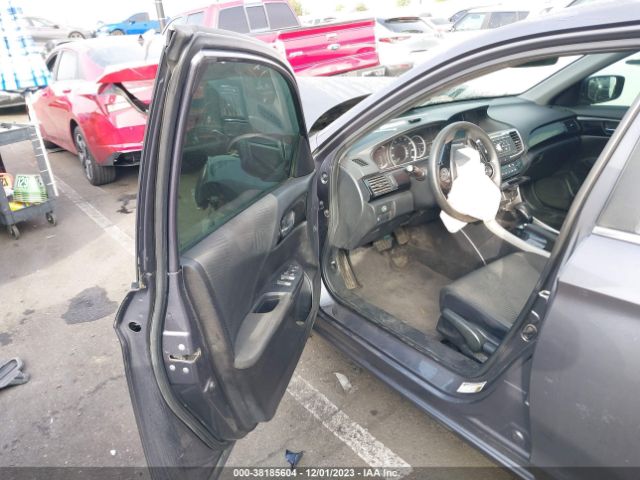 Photo 4 VIN: 1HGCR2F31HA056035 - HONDA ACCORD 