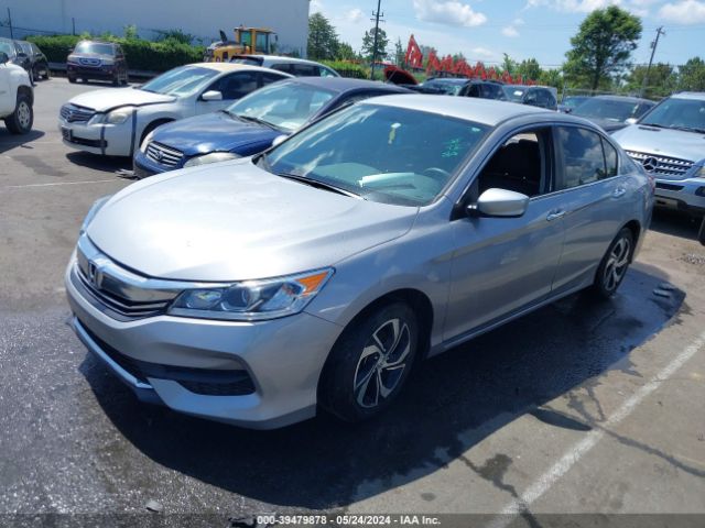 Photo 1 VIN: 1HGCR2F31HA063132 - HONDA ACCORD 